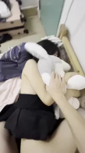 无套内射白丝小母狗粉嫩小穴