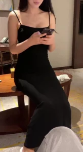 绝美天菜做爱，最后射到高跟鞋上