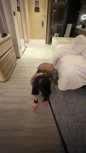 调教173反差女老师，刚入职就被我拿下
