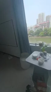 白天窗户边啪啪